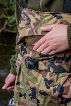 Ultimate Camo Waders (100 Reviews) -Visuitrusting Winkel a65fc723a3acb020
