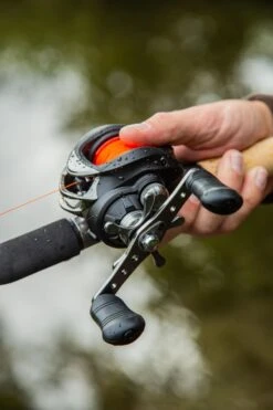 Ultimate CastStar Reel (7 Reviews) -Visuitrusting Winkel e72ba1ae7274198b